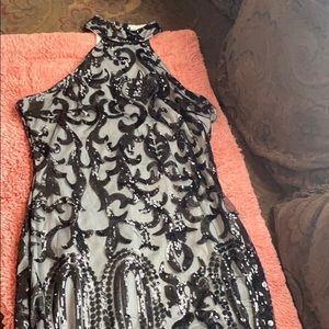 Black fashion-nova dress